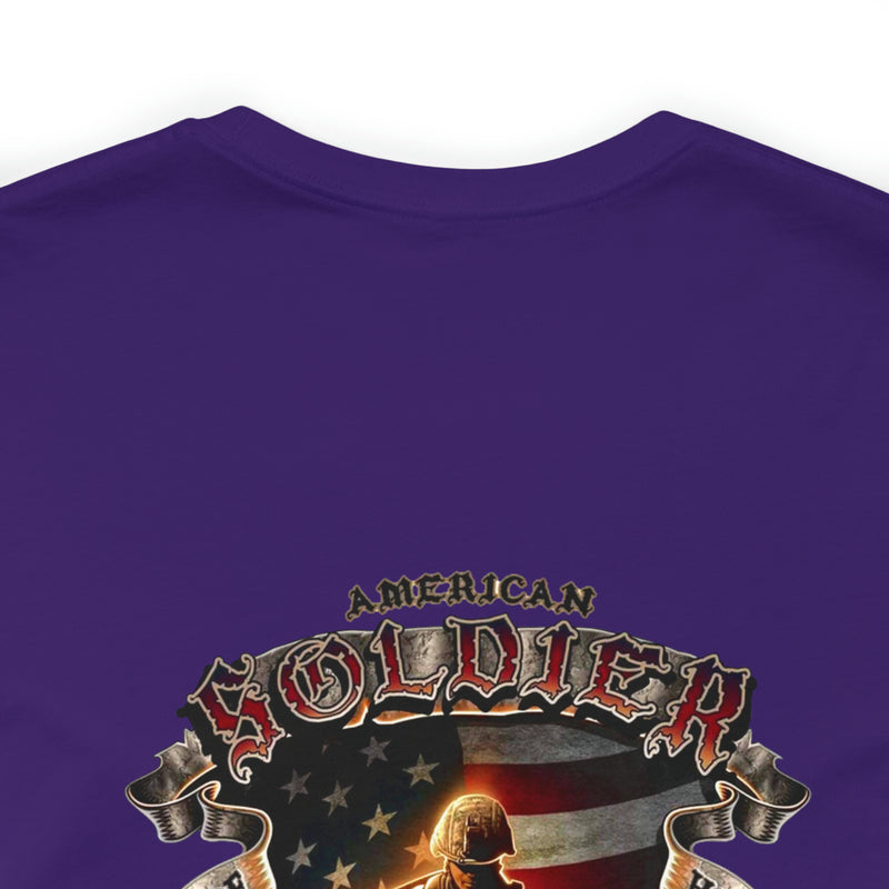 Defenders of Freedom: Military T-Shirt with 'American Soldier - Land Of The Free' Design