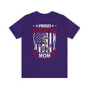 Maternal Navy Pride: 'Proud US Navy Mom' Military Design T-Shirt