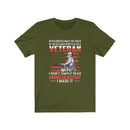 US Military Never Underestimate The Power Of An Old Man Veteran Unisex Short Sleeve Shirt.