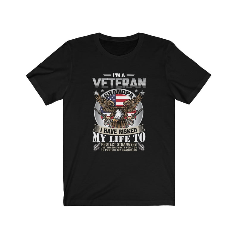 US Military I'M A Grandpa Veteran Unisex Short Sleeve Shirt.