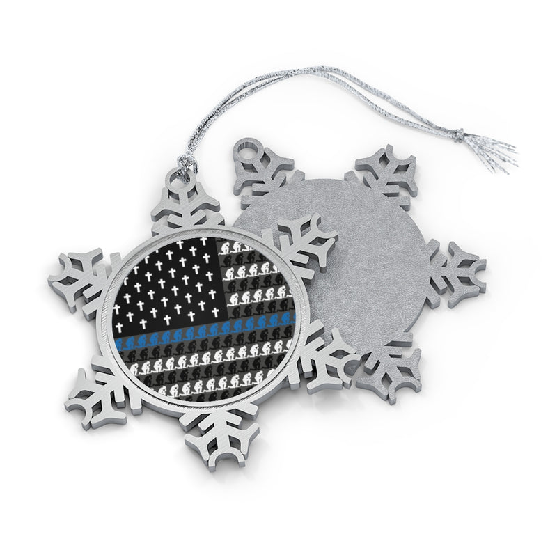 Praying Police Officer Pewter Snowflake Christmas Ornament-.