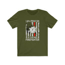 US  I am Proud Son of a Retired Firefighter Unisex Short Sleeve Shirt.